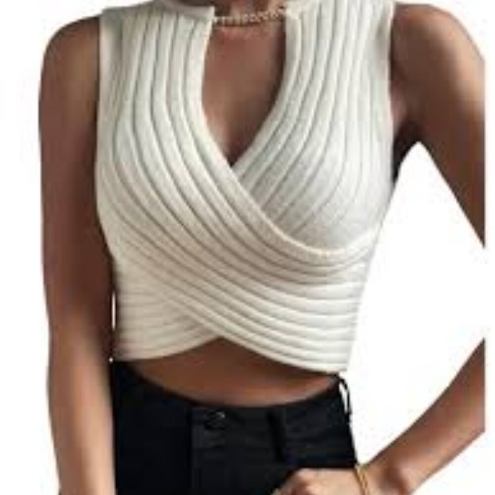 SHEIN Size S (4) Crossover Chain Detail Crop Knit Top Pullover Sweater Top